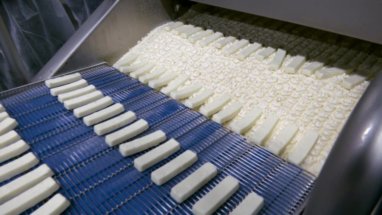 cheese-active-flour-applicator